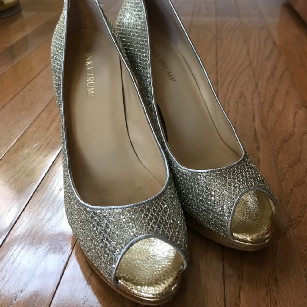 Maggie 2 Gold/Silver Heel Size 9